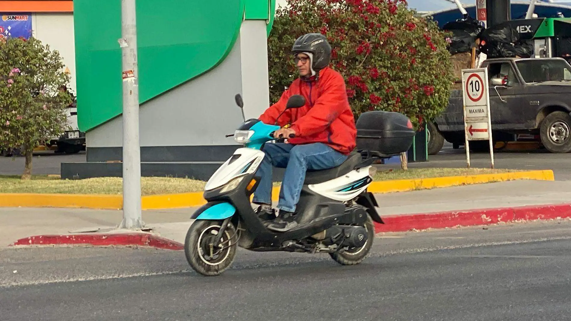 Debido a que continuará el frío en San Luis recomiendan abrigarse bien y aplicarse las vacunas contra el covid 19 e influenza las cuales se tienen disponibles en el Centro de Salud Urbano  (1)